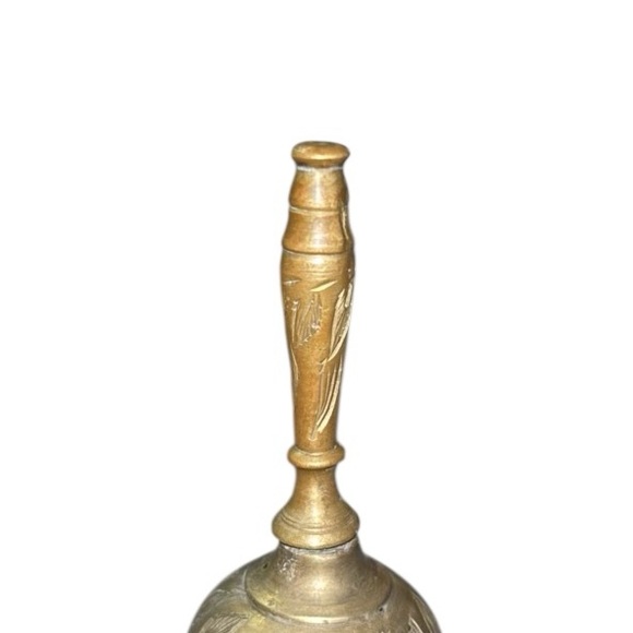India Brass Bell Beautiful Etched Unique Floral Pattern Vintage - Picture 2 of 4